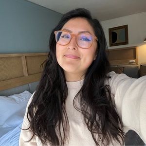 Meet your Posher, Arcelia